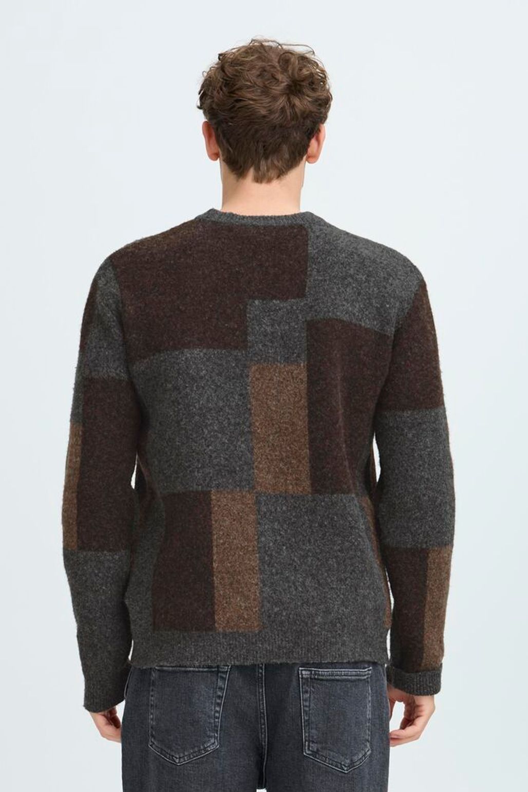 CASUAL FRIDAY Geo Wiren Knit