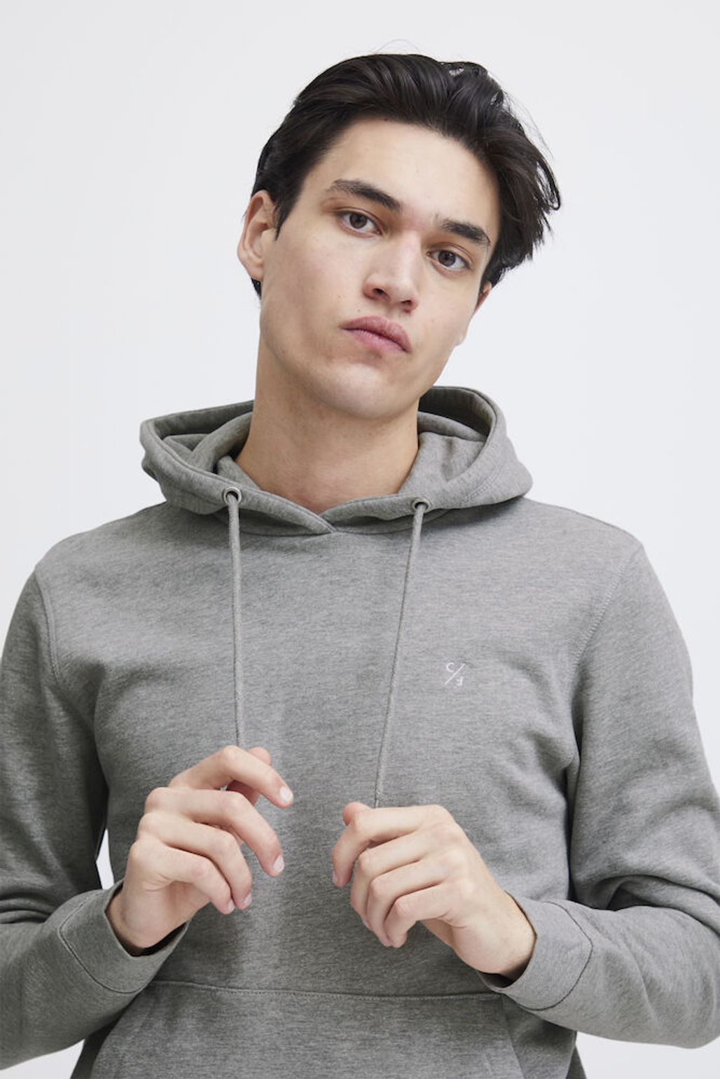 CASUAL FRIDAY Essential Hoodie GREY
