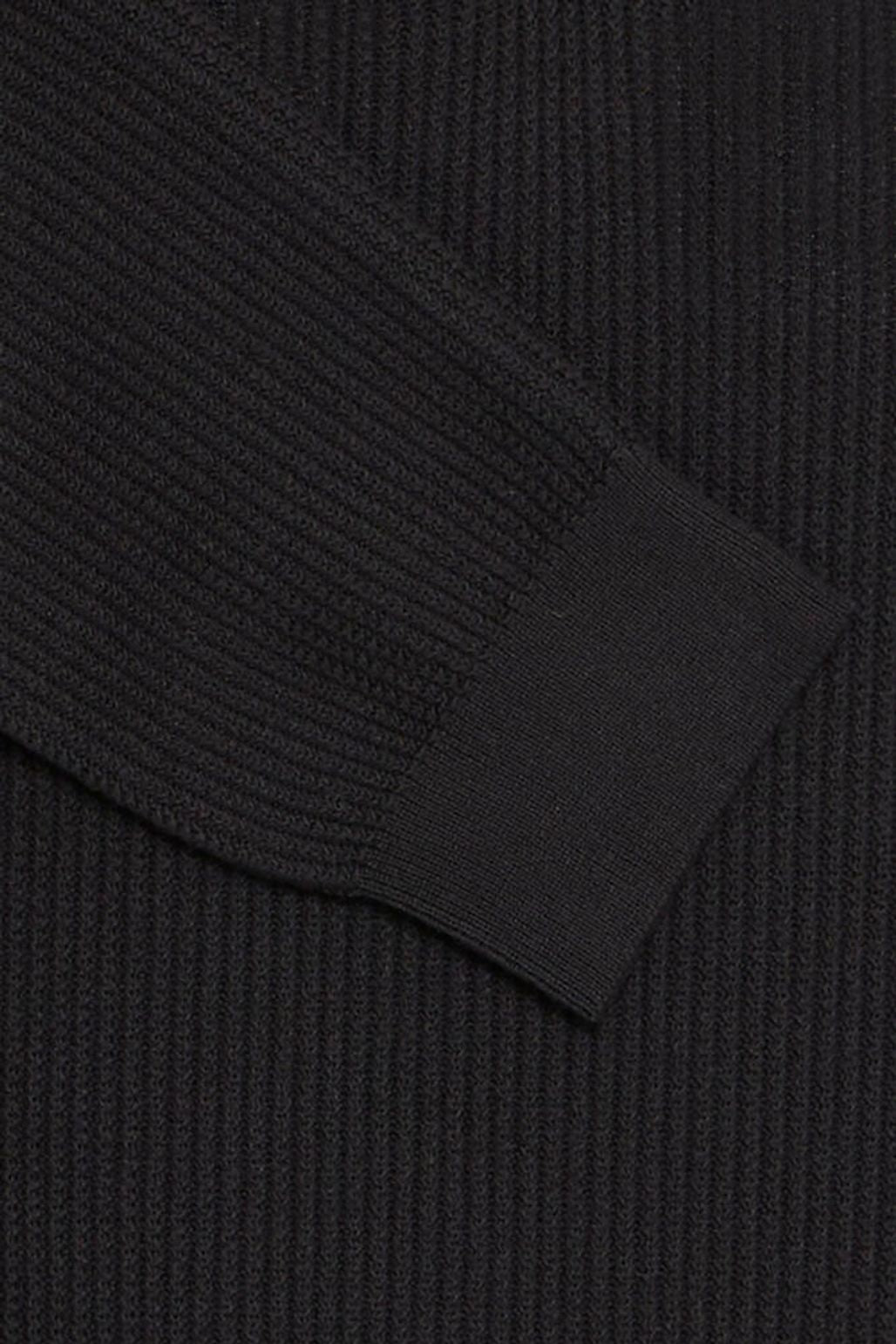 CASUAL FRIDAY Black 1/4 Zip