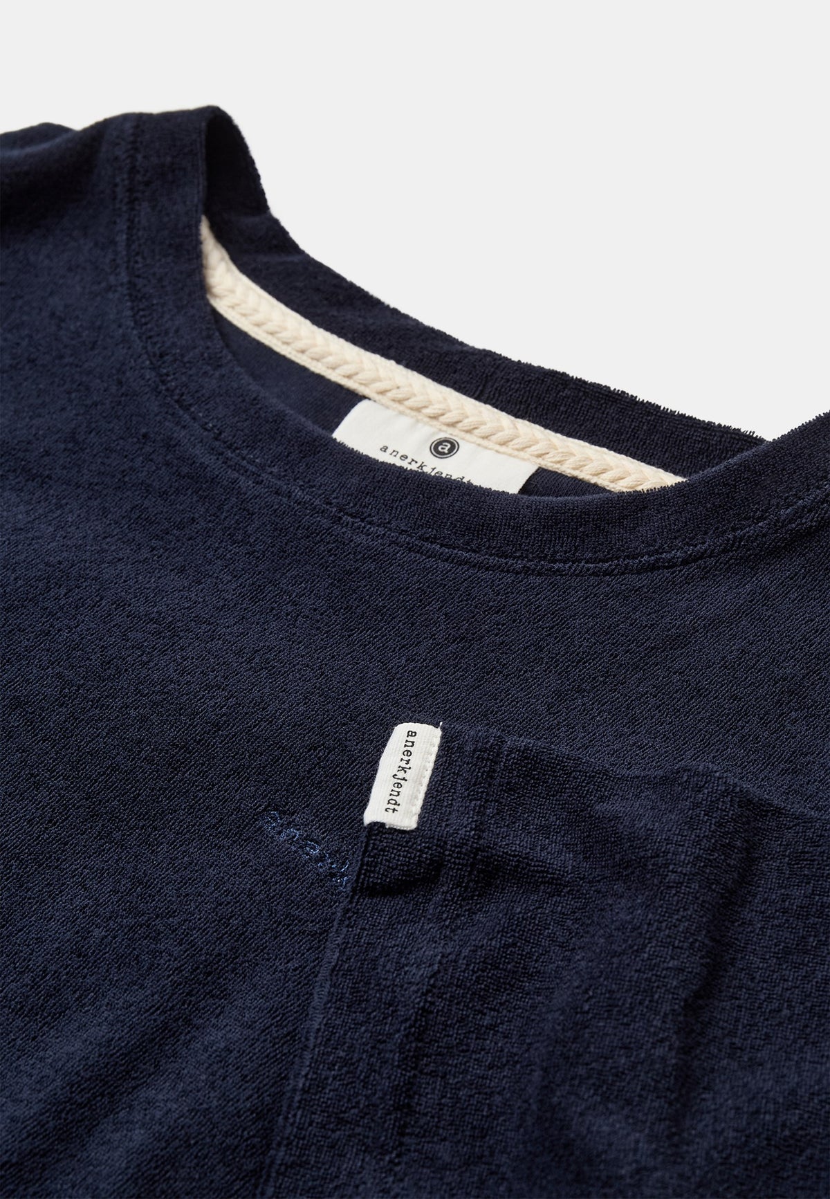 ANERKJENDT Navy Frotte Tee