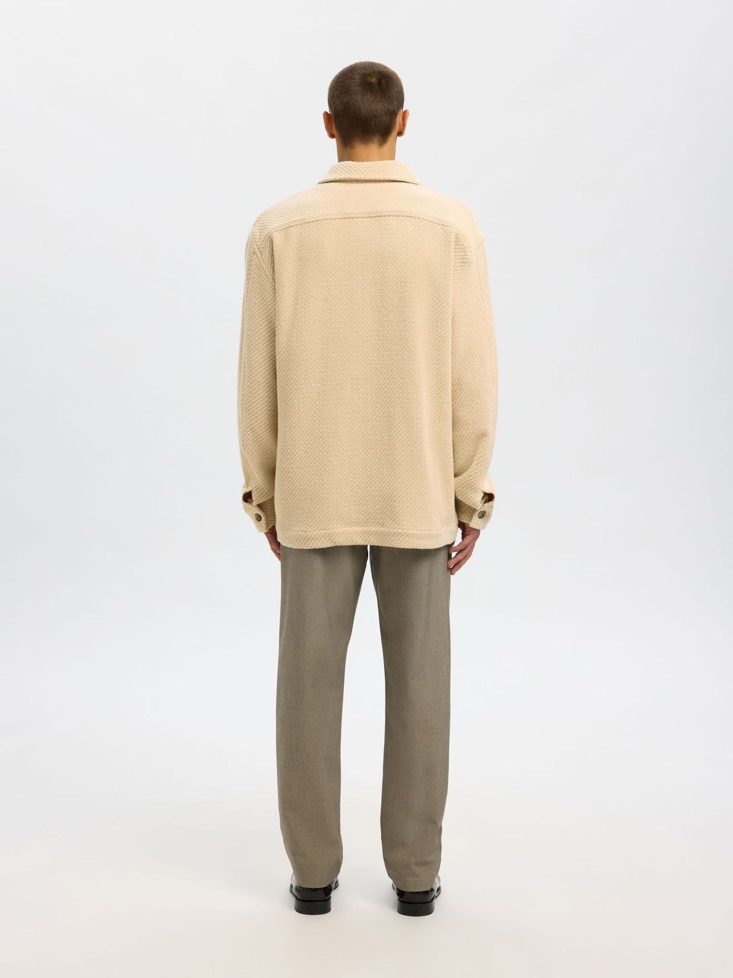 SELECTED Egret Structure Over-Shirt